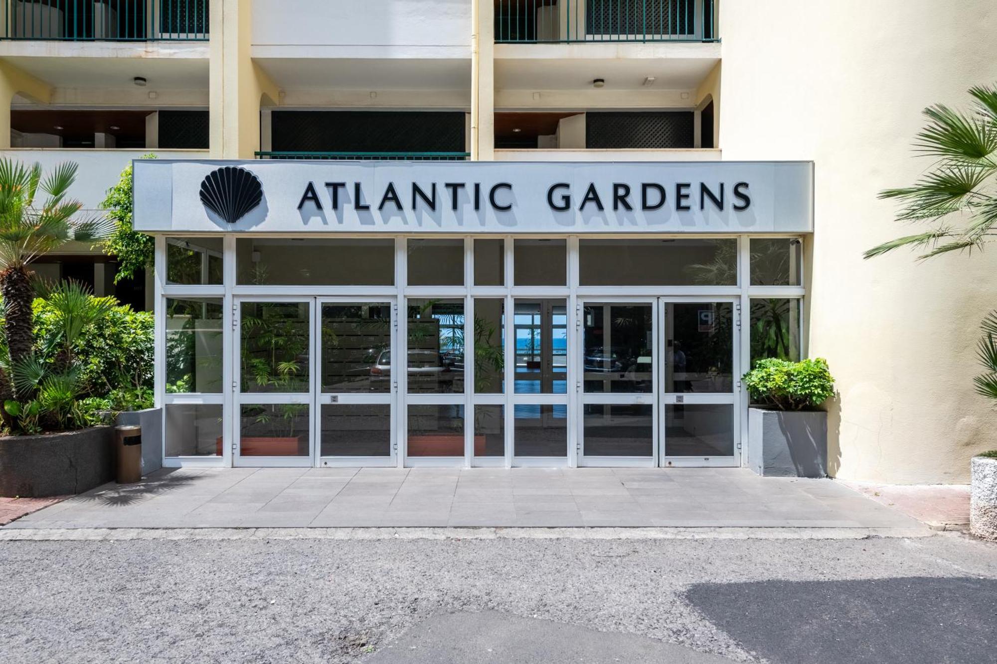Atlantic View Apartment At Formosa Beach Funchal  Exterior photo